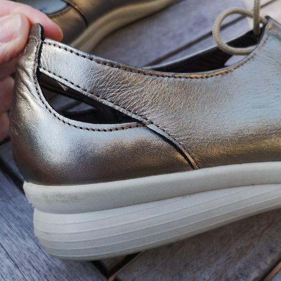 Hotter laced open-toe shoes - Picture 4 of 14